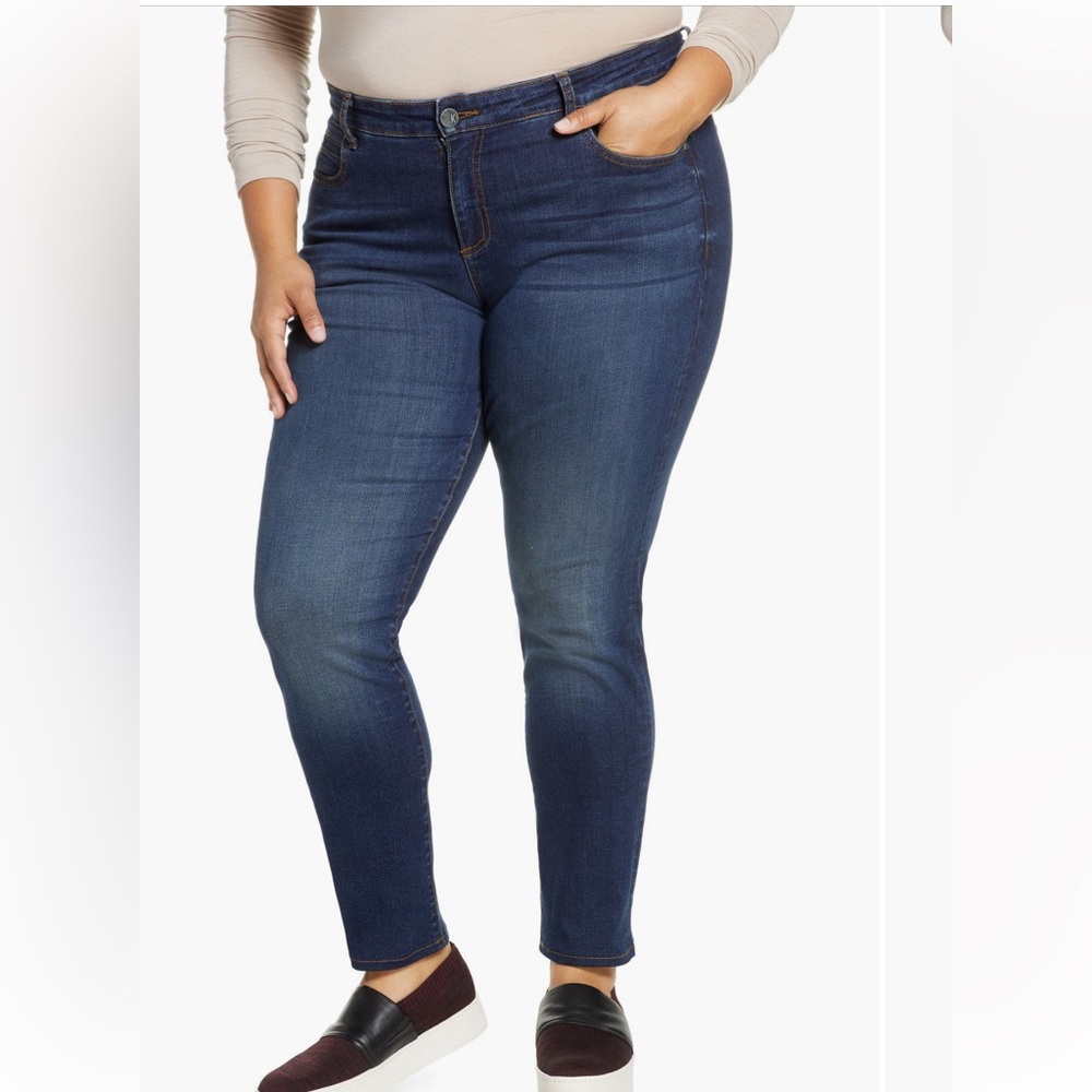 Kut from the Kloth Diana Skinny Mid Rise Medium Wash Stretch Jeans Size 12